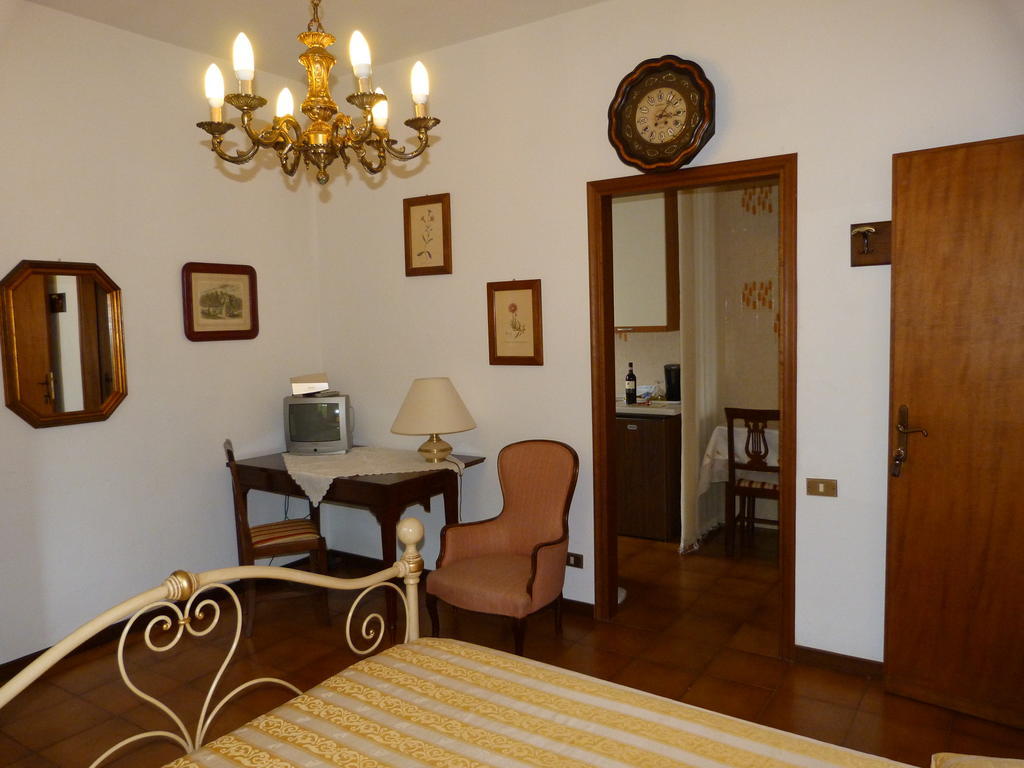 Gli Olivi Calci Quarto foto