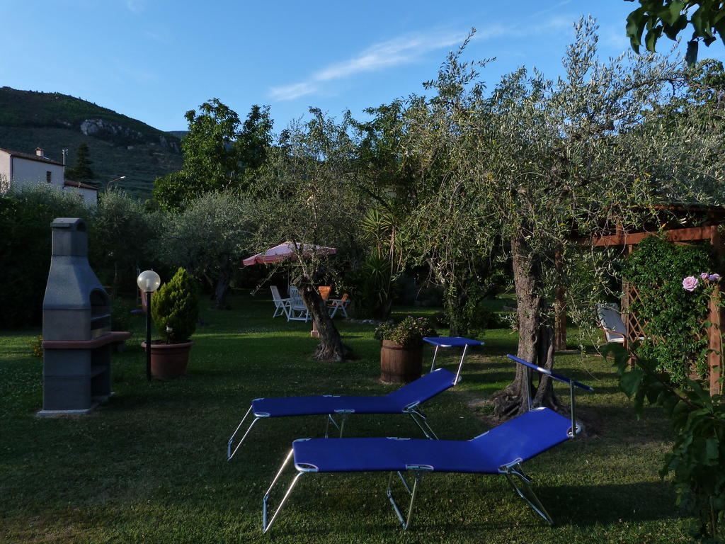 Gli Olivi Calci Exterior foto