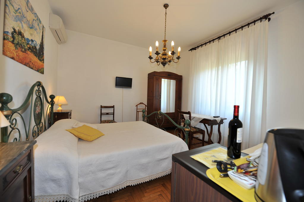 Gli Olivi Calci Quarto foto